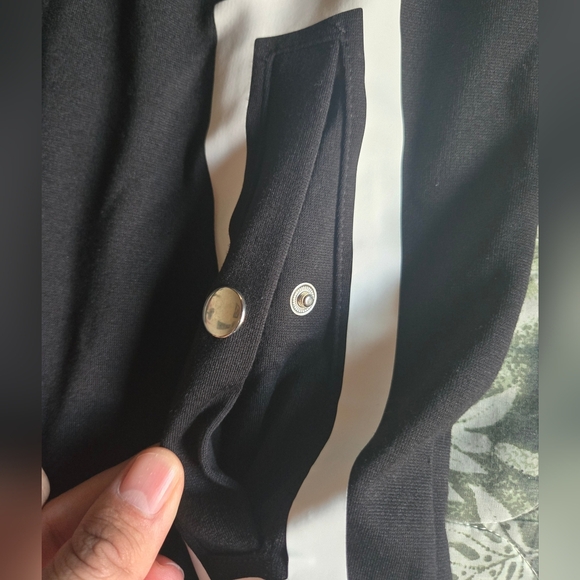 Macys INC Black and White Men's Sweater NWOT - Picture 3 of 4